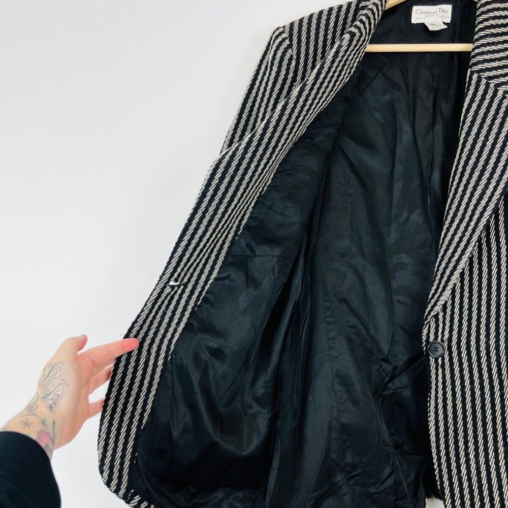 Christian Dior Vintage Black and Cream Striped Wool Tailored Blazer Jacket UK 14 - Picture 9 of 12
